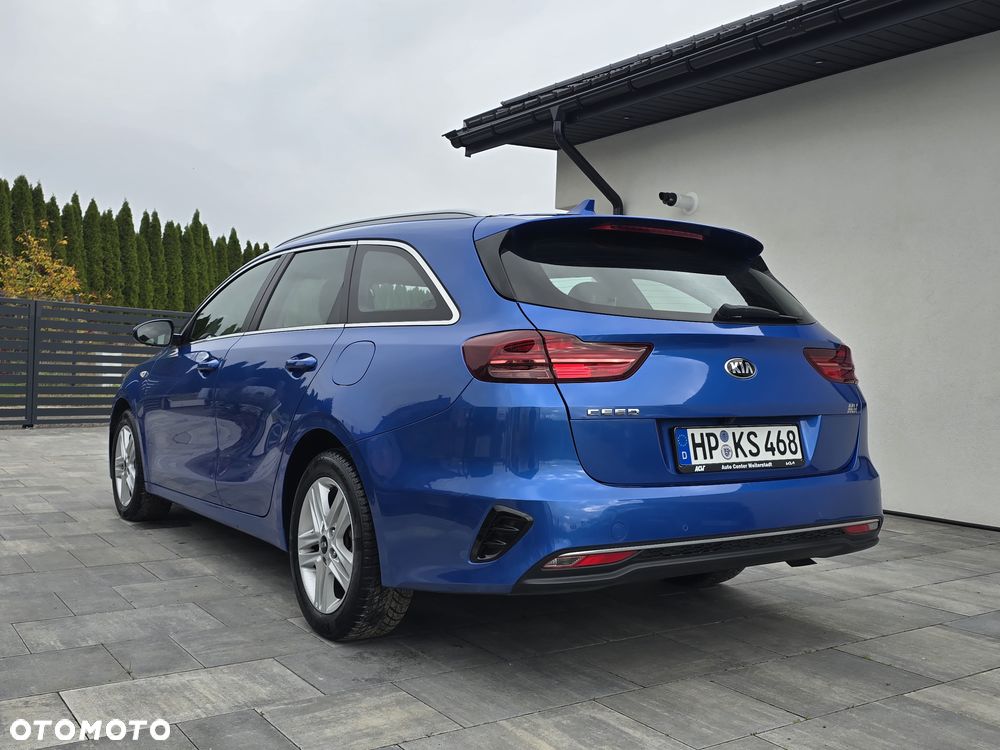 Kia Ceed 1.4 T-GDI DCT OPF Platinum Edition - 4