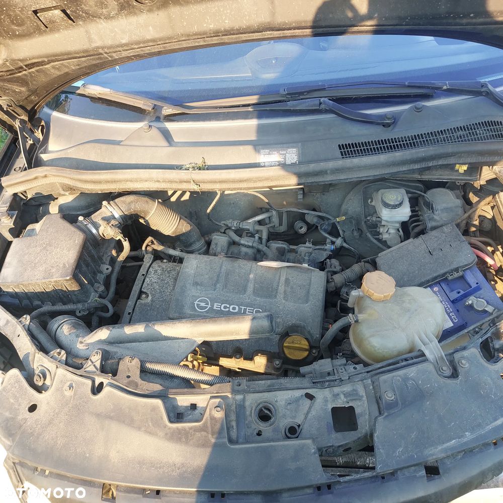 Opel Corsa - 4