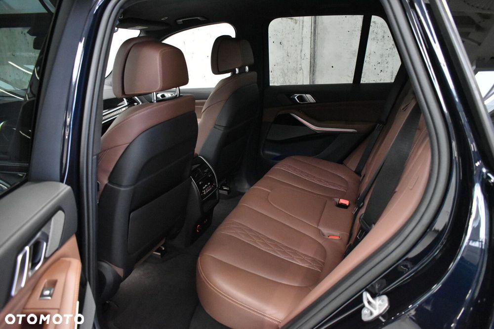 BMW X5 - 25