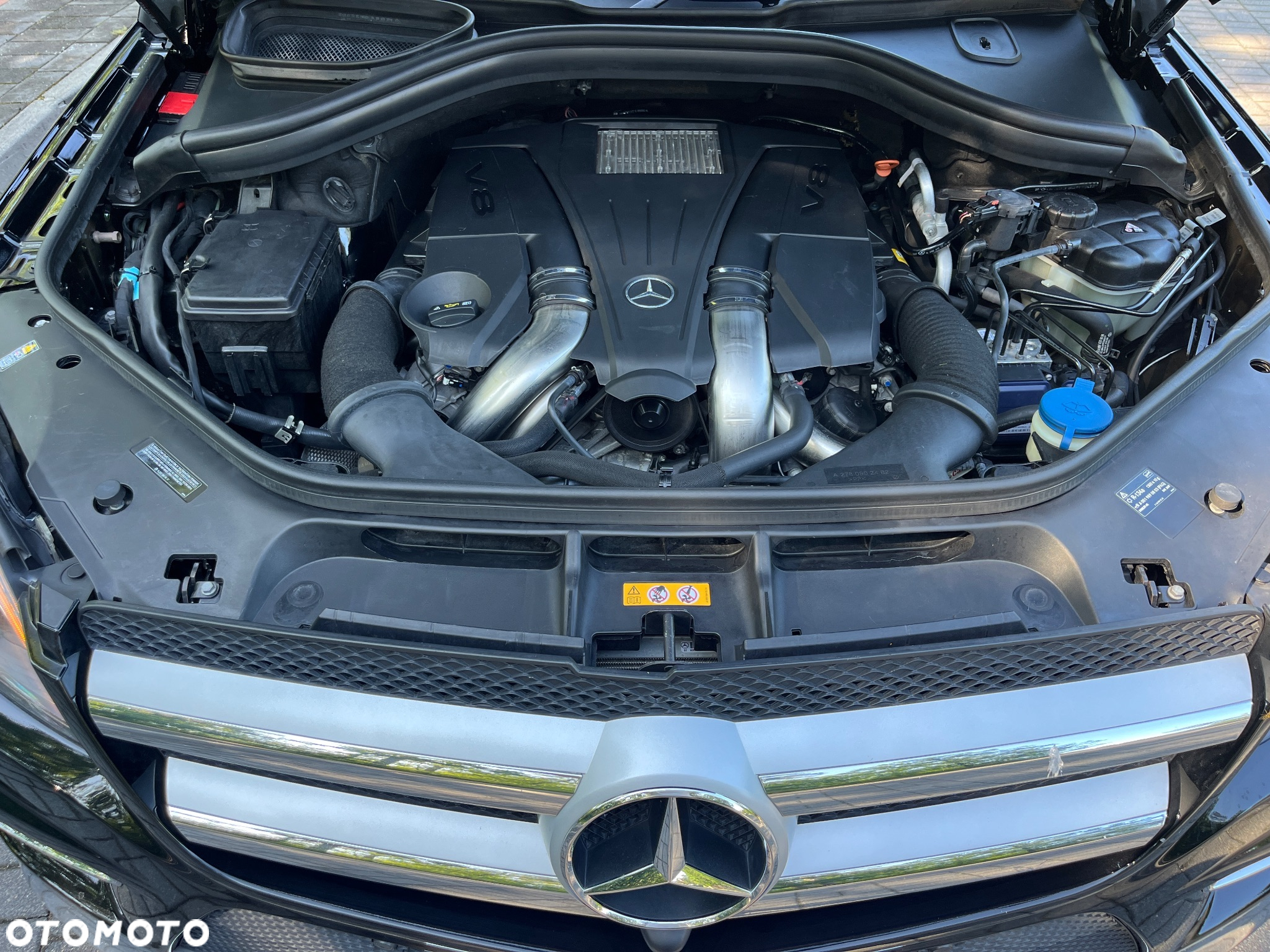 Mercedes-Benz GL - 37
