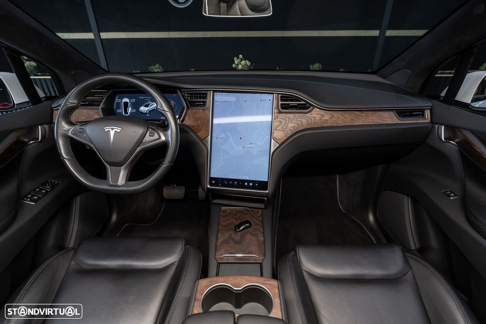 Tesla Model X Long Range - 13