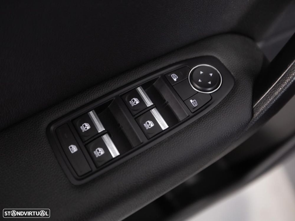 Renault Captur 1.0 TCe Intens Bi-Fuel - 26