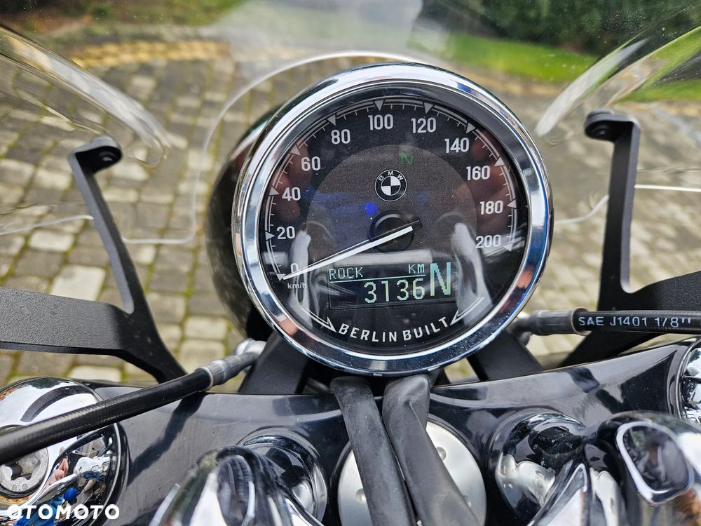 BMW R - 9
