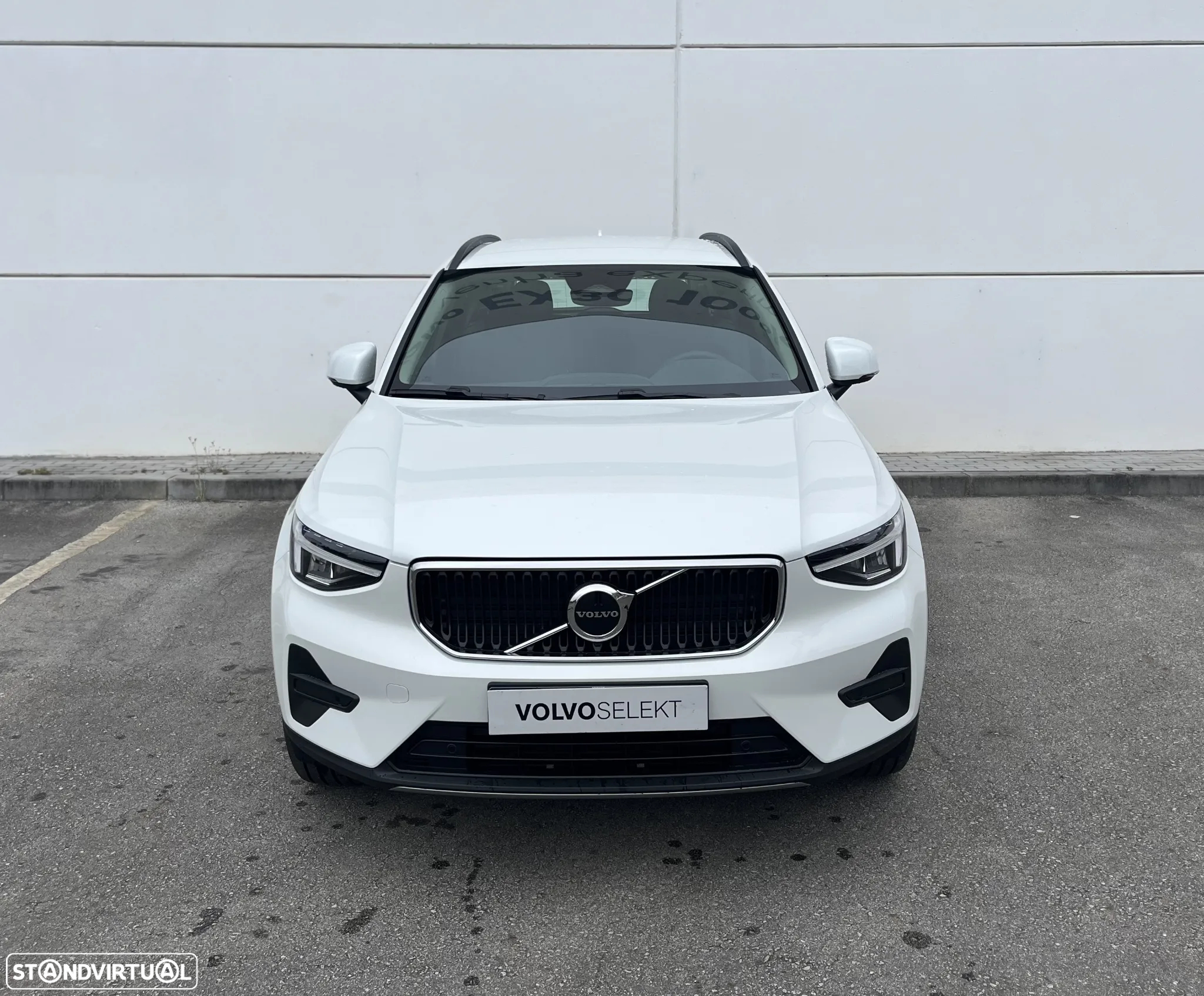 Volvo XC 40 2.0 B3 Essential - 7