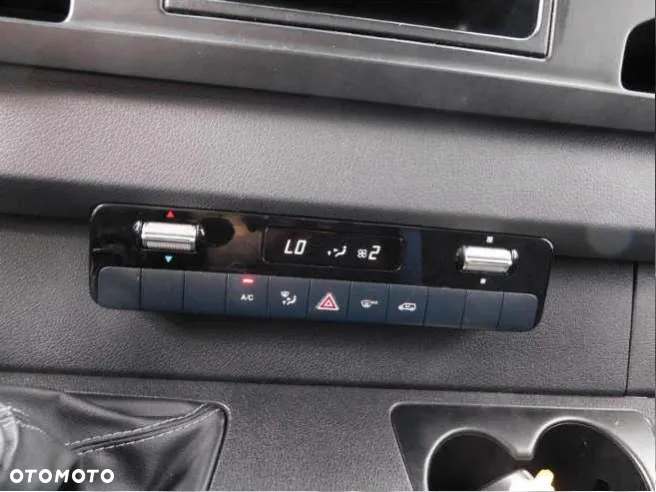 Mercedes-Benz Sprinter - 6
