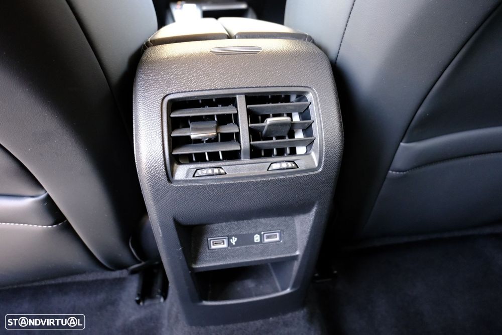 Peugeot 308 1.2 PureTech Allure Pack EAT8 - 32