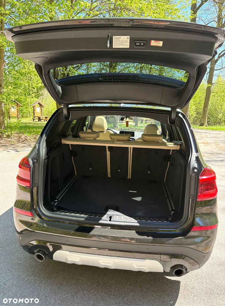 BMW X3 xDrive30i GPF xLine - 17
