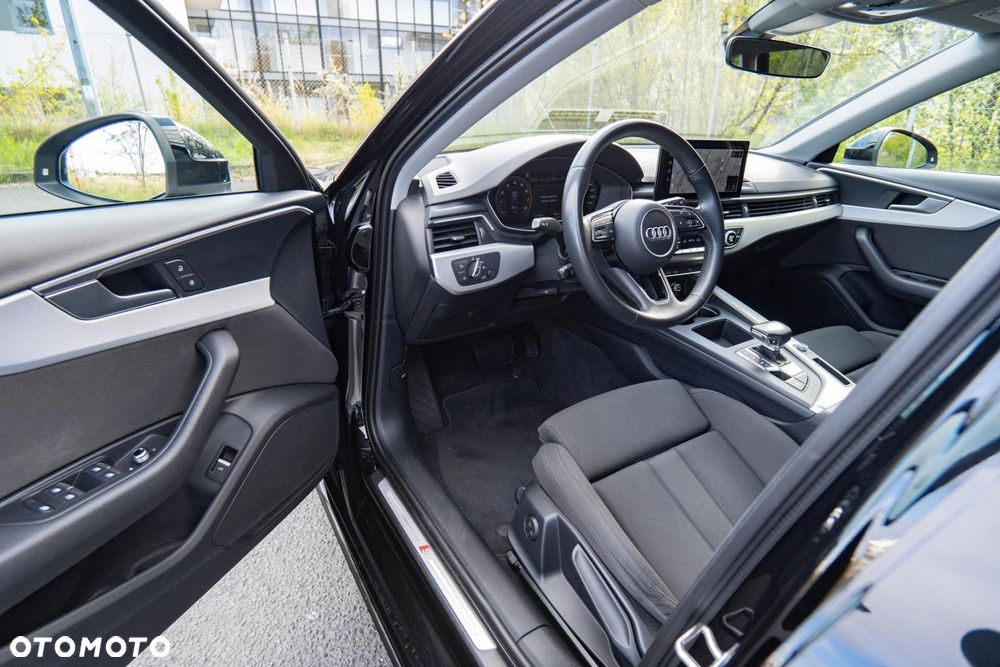 Audi A4 Avant 40 TFSI mHEV S Line S tronic - 10