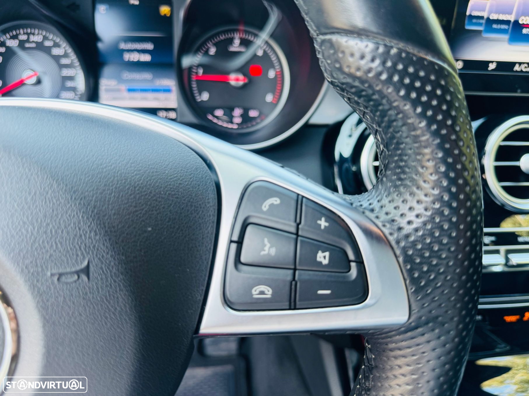 Mercedes-Benz C 220 d AMG Line - 25