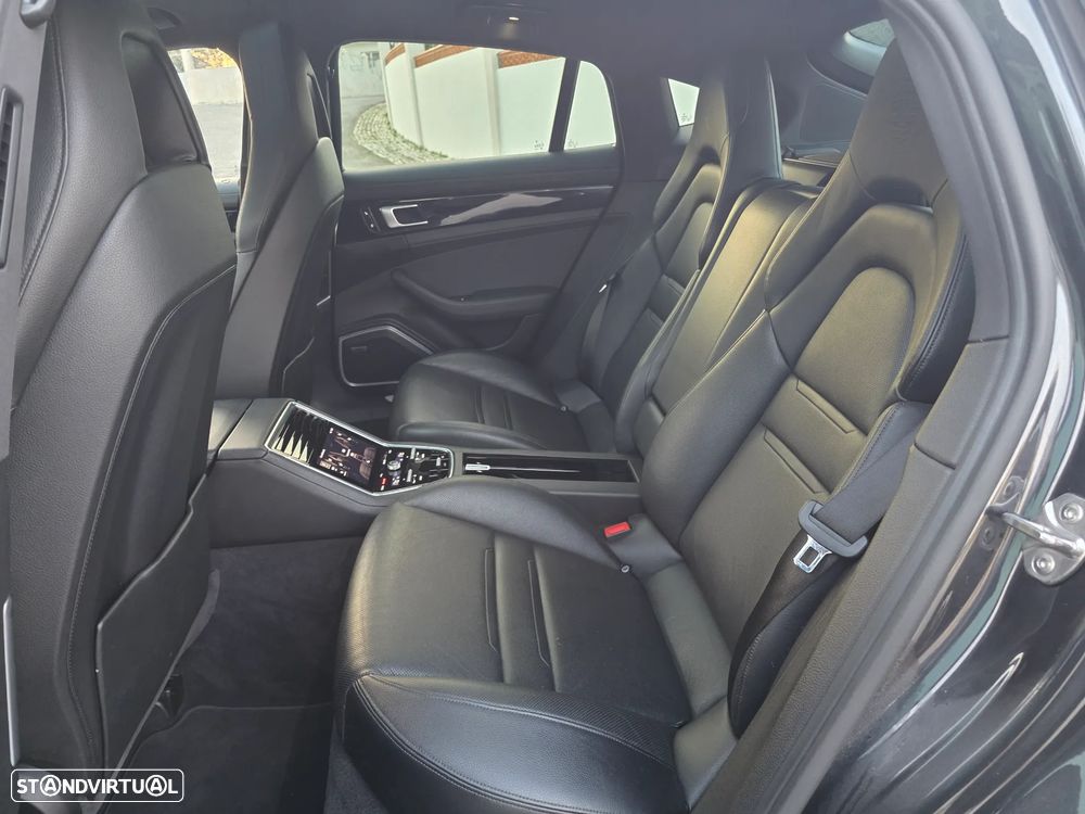 Porsche Panamera 4 E-Hybrid Executive - 5