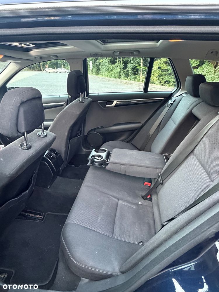 Mercedes-Benz Klasa C 200 CDI DPF Automatik BlueEFFICIENCY Avantgarde - 10