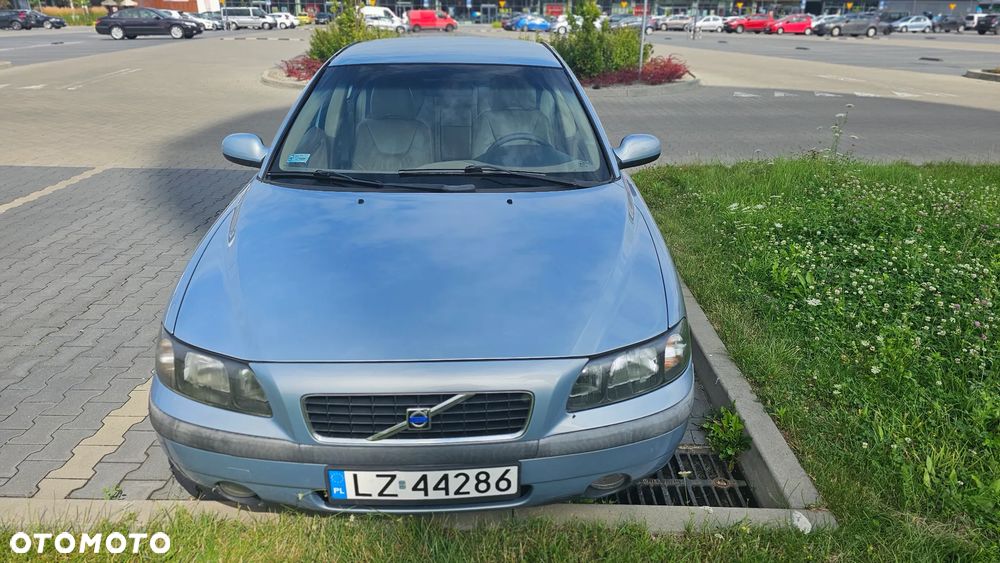 Volvo S60 2.4 Comfort - 1