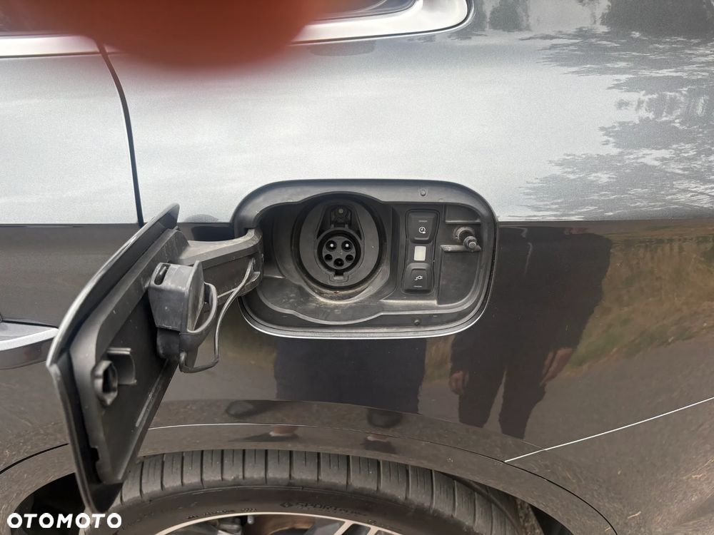 Audi Q5 55 TFSIe quattro S tronic S line business - 23