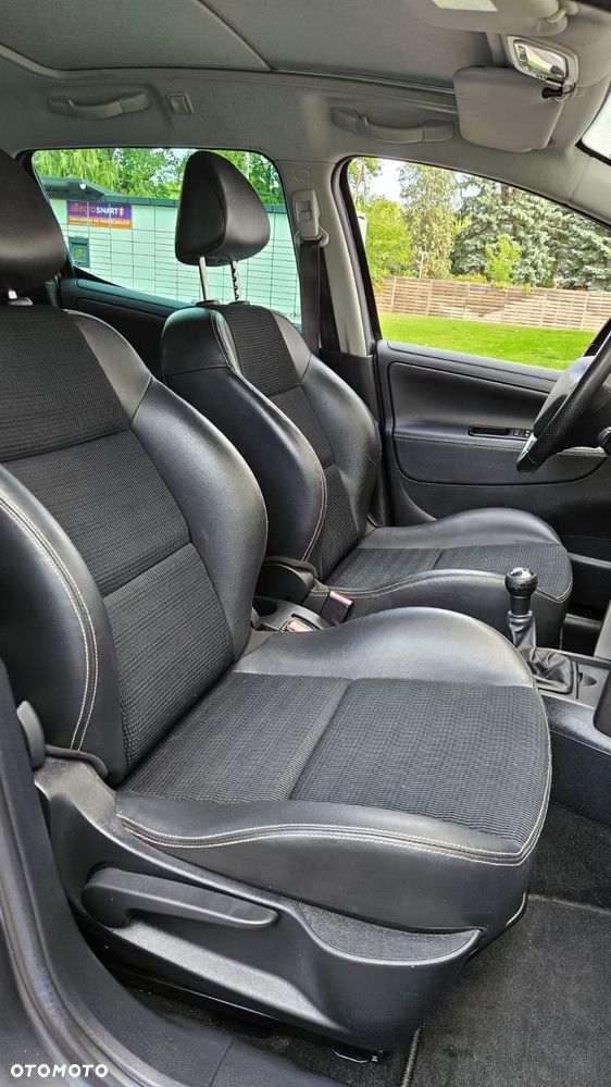 Peugeot 207 120 VTi Outdoor - 31