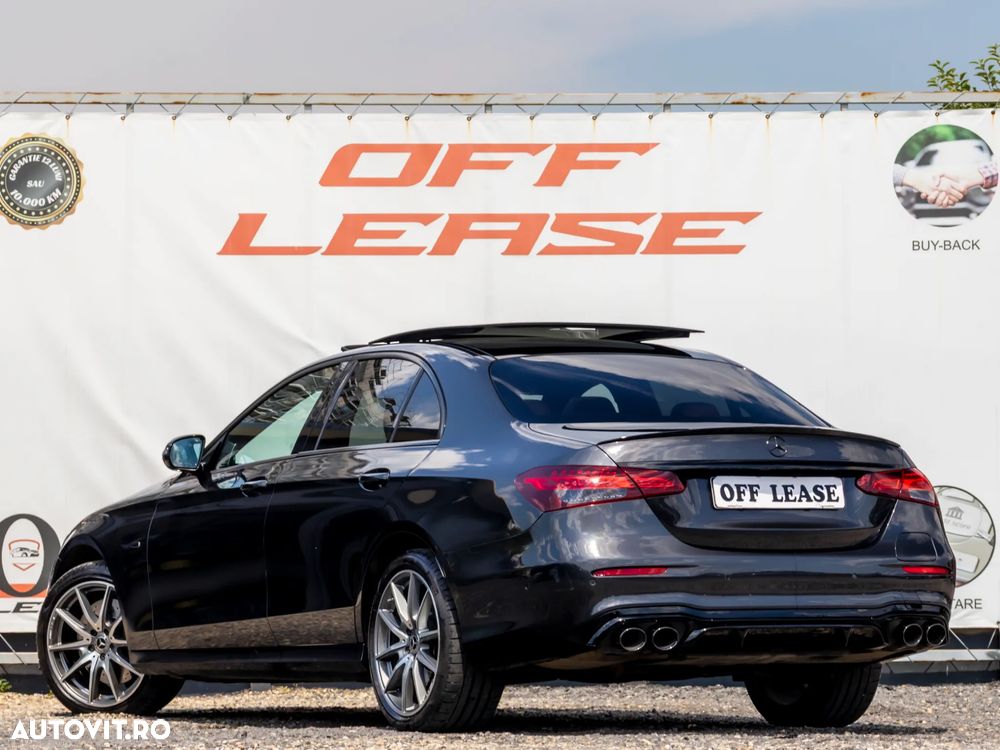 Mercedes-Benz E 300 de 4Matic 9G-TRONIC AMG Line - 3