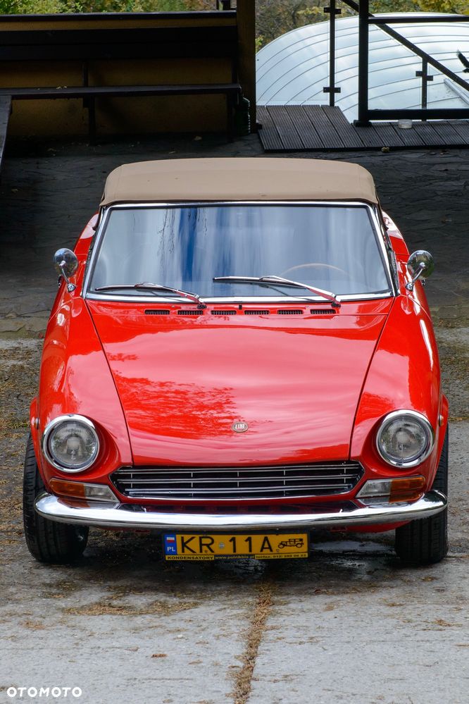 Fiat 124 Spider