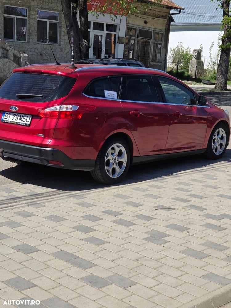 Ford Focus - 10