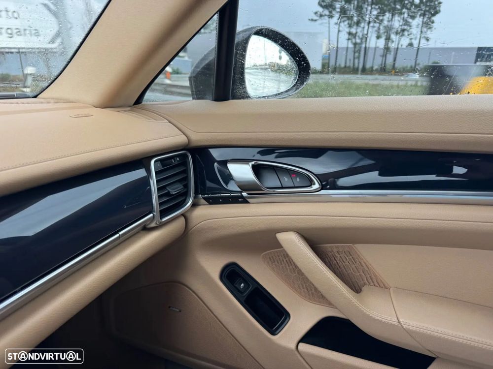 Porsche Panamera S E-Hybrid - 12