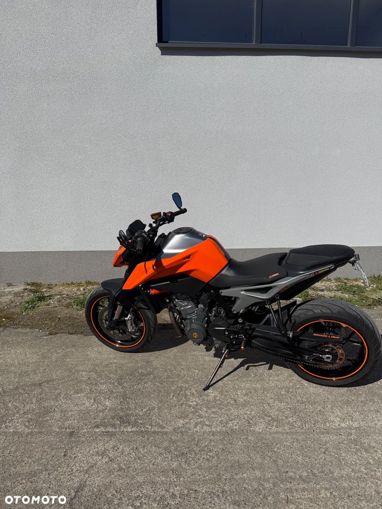 KTM Duke - 5