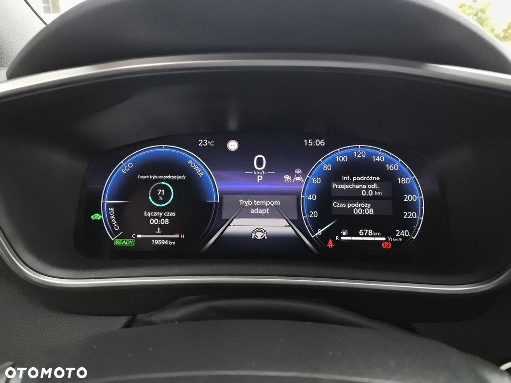 Toyota Corolla 1.8 Hybrid Style - 20