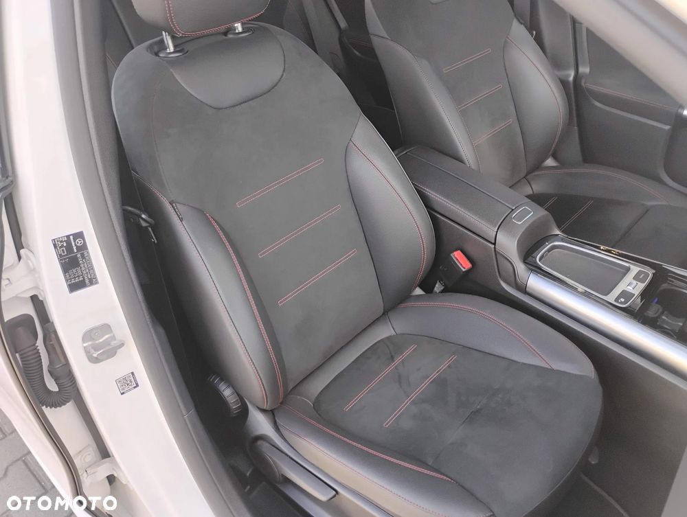 Mercedes-Benz Klasa B 200 AMG Line 7G-DCT - 17