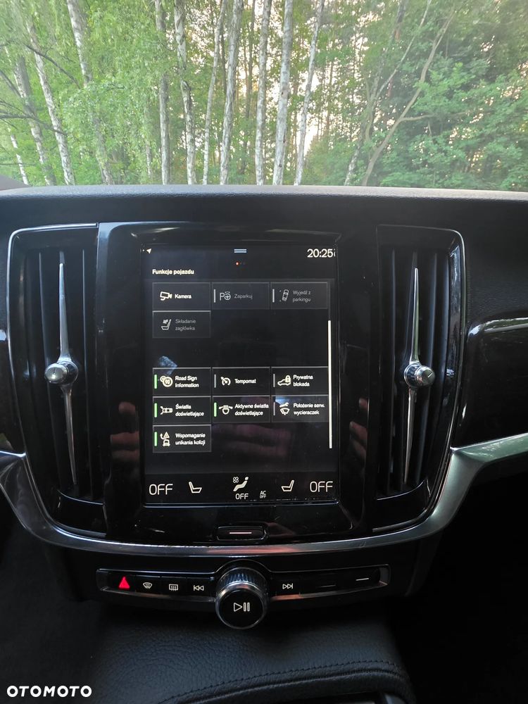 Volvo S90 T5 Geartronic Momentum - 14