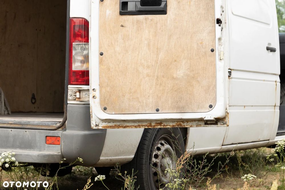 Mercedes-Benz Sprinter - 19