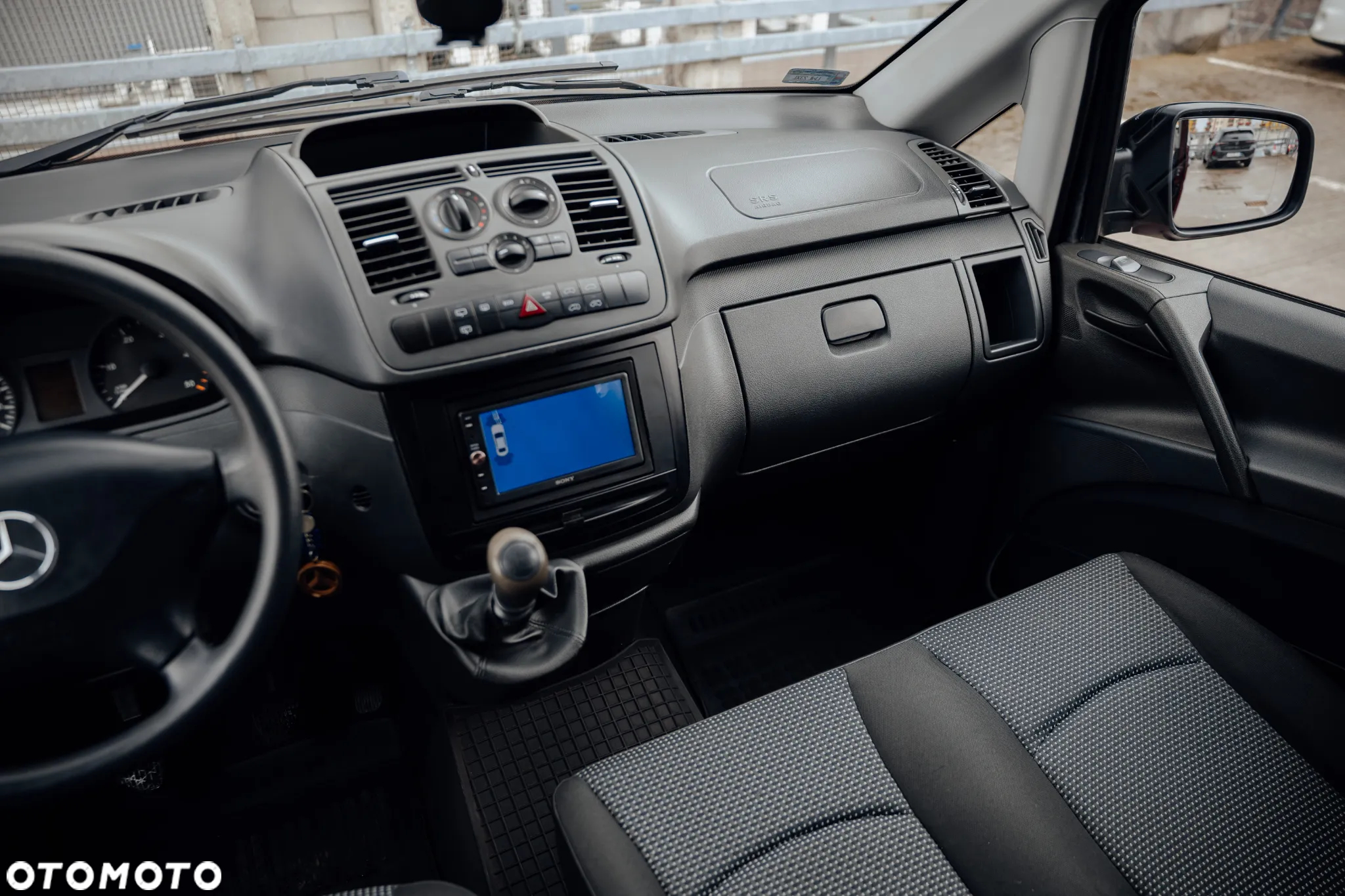 Mercedes-Benz Vito - 19