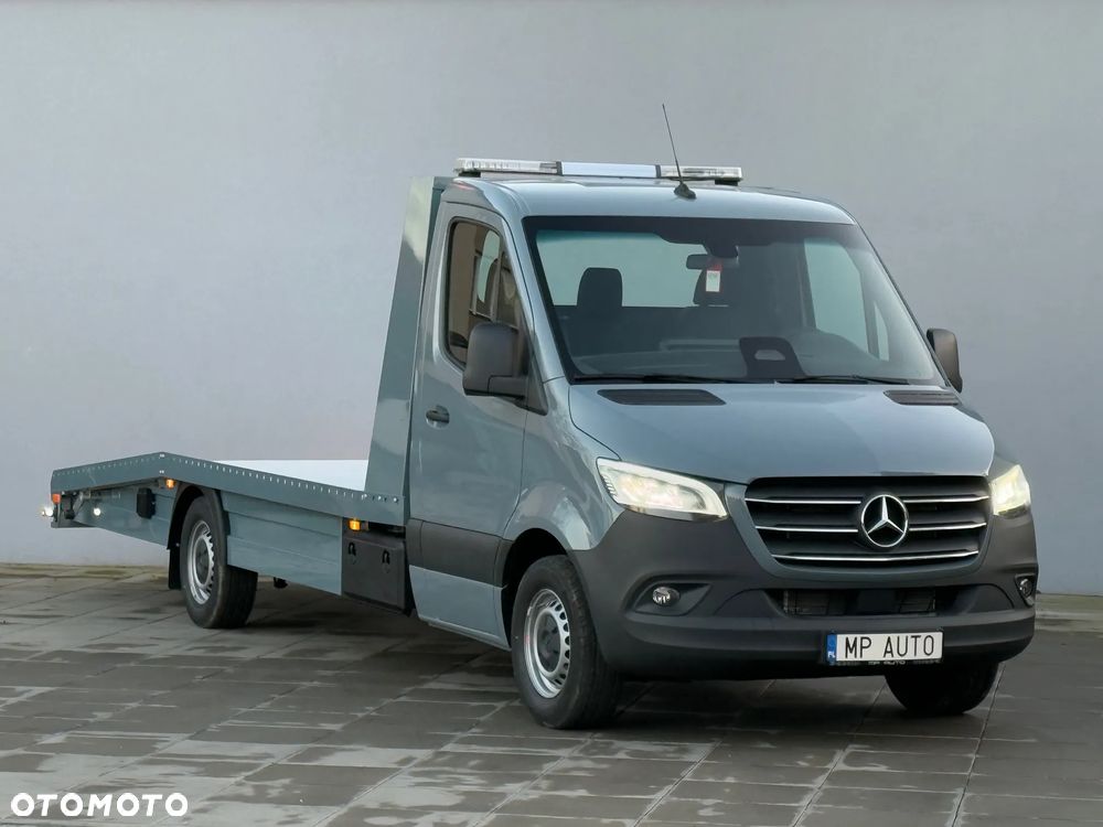 Mercedes-Benz Sprinter - 3
