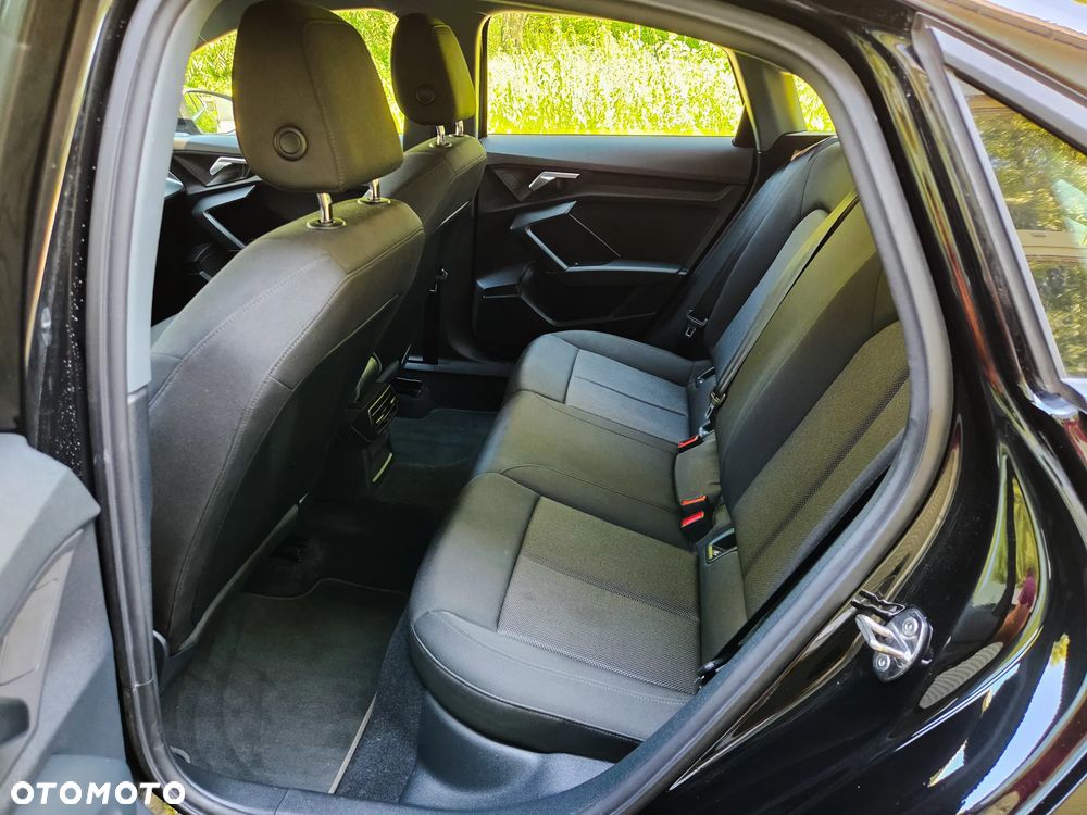 Audi A3 Limousine 35 TFSI mHEV Advanced S tronic - 31