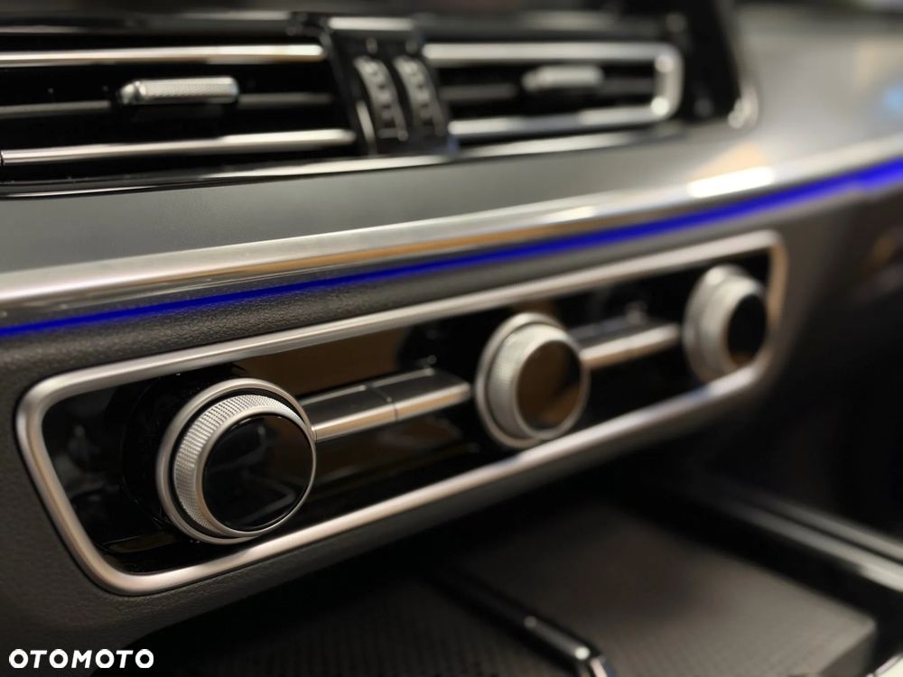 Hongqi HS5 2.0T Executive AWD - 19