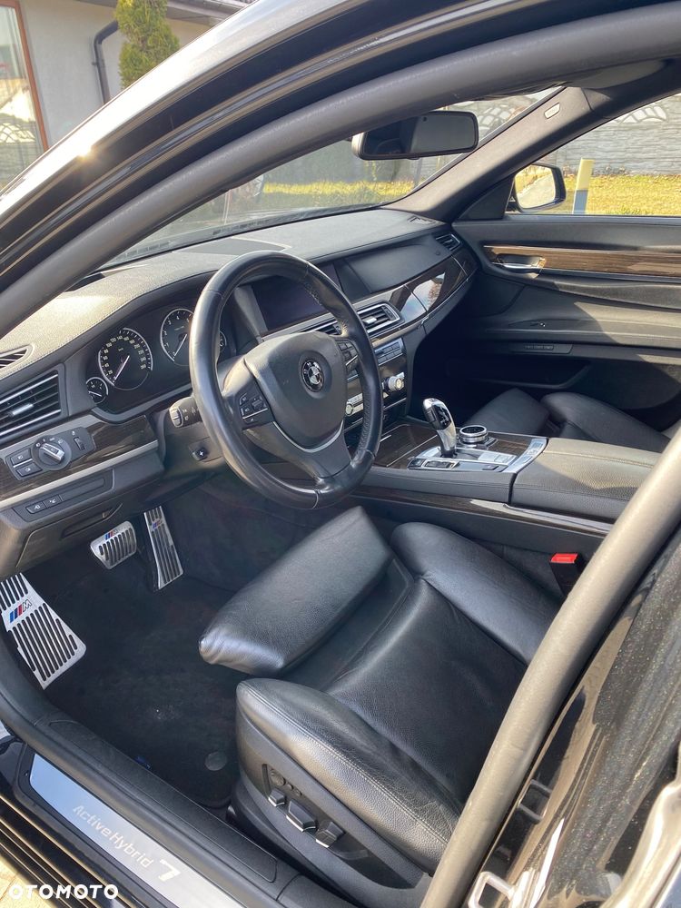 BMW Seria 7 ver-activehybrid - 24