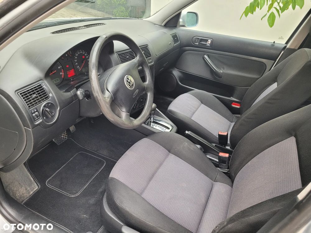 Volkswagen Golf ver-1-6-automatik-comfortline - 7