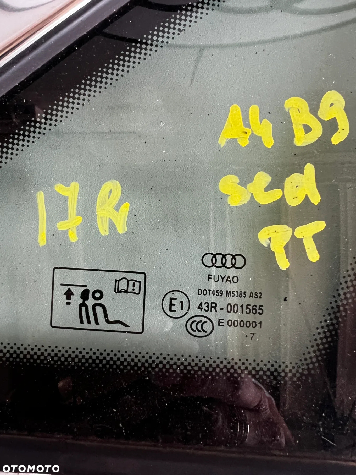 SZYBA KAROSERYJNA PRAWY TYŁ AUDI A4 B9 SEDAN 8W5845298D - 2