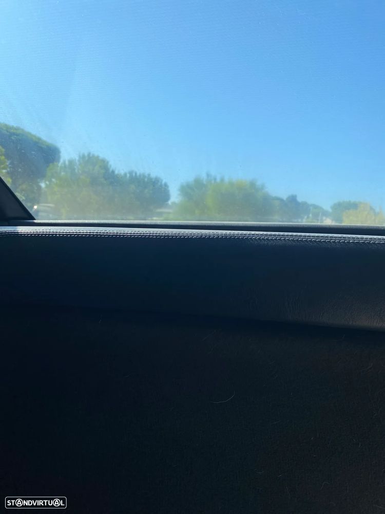 Mercedes-Benz SL 300 SE - 20