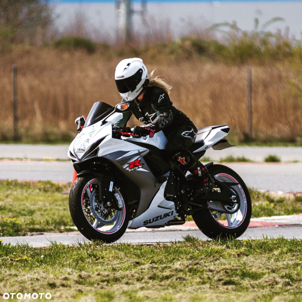 Suzuki GSX-R - 9