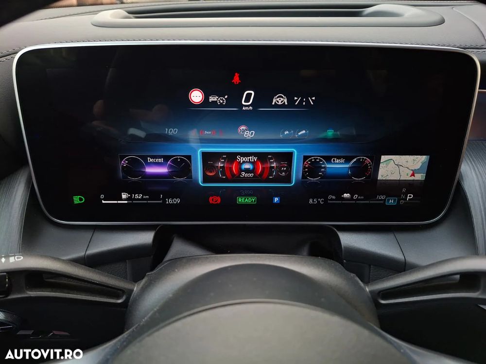 Mercedes-Benz GLC 300 e 4MATIC - 25