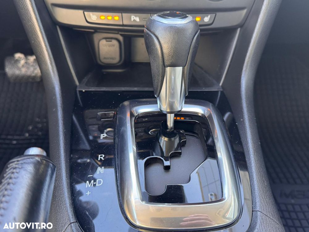 Mazda 6 CD175 AT Revolution Top - 11