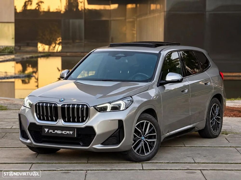BMW iX1