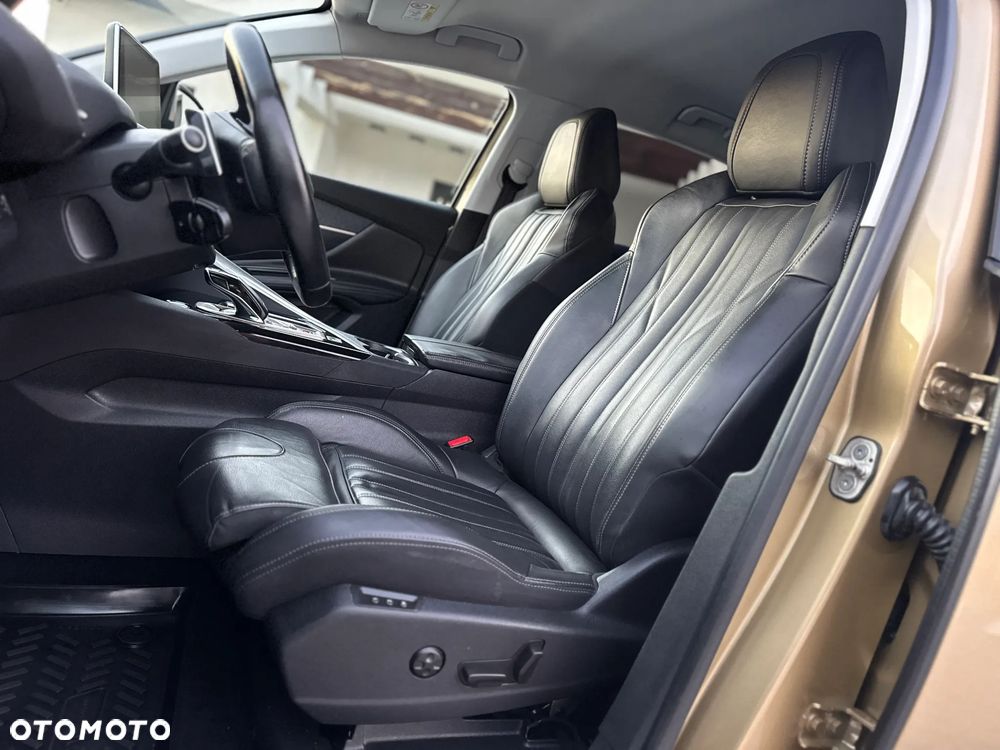 Peugeot 3008 - 25