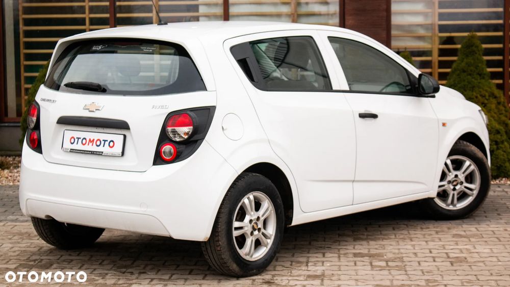 Chevrolet Aveo 1.2 LS - 8