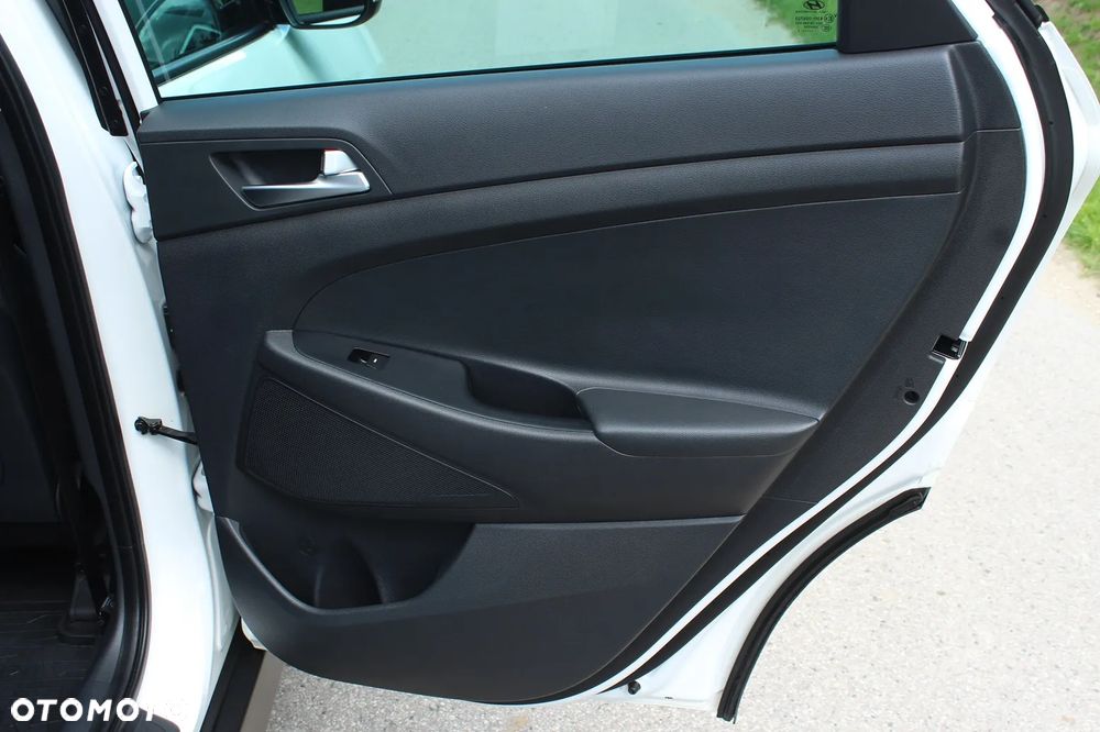 Hyundai Tucson 2.0 CRDi 4WD Passion Plus - 36