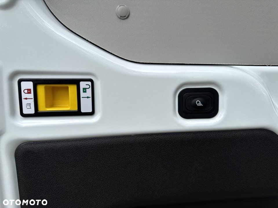 Ford Transit - 20