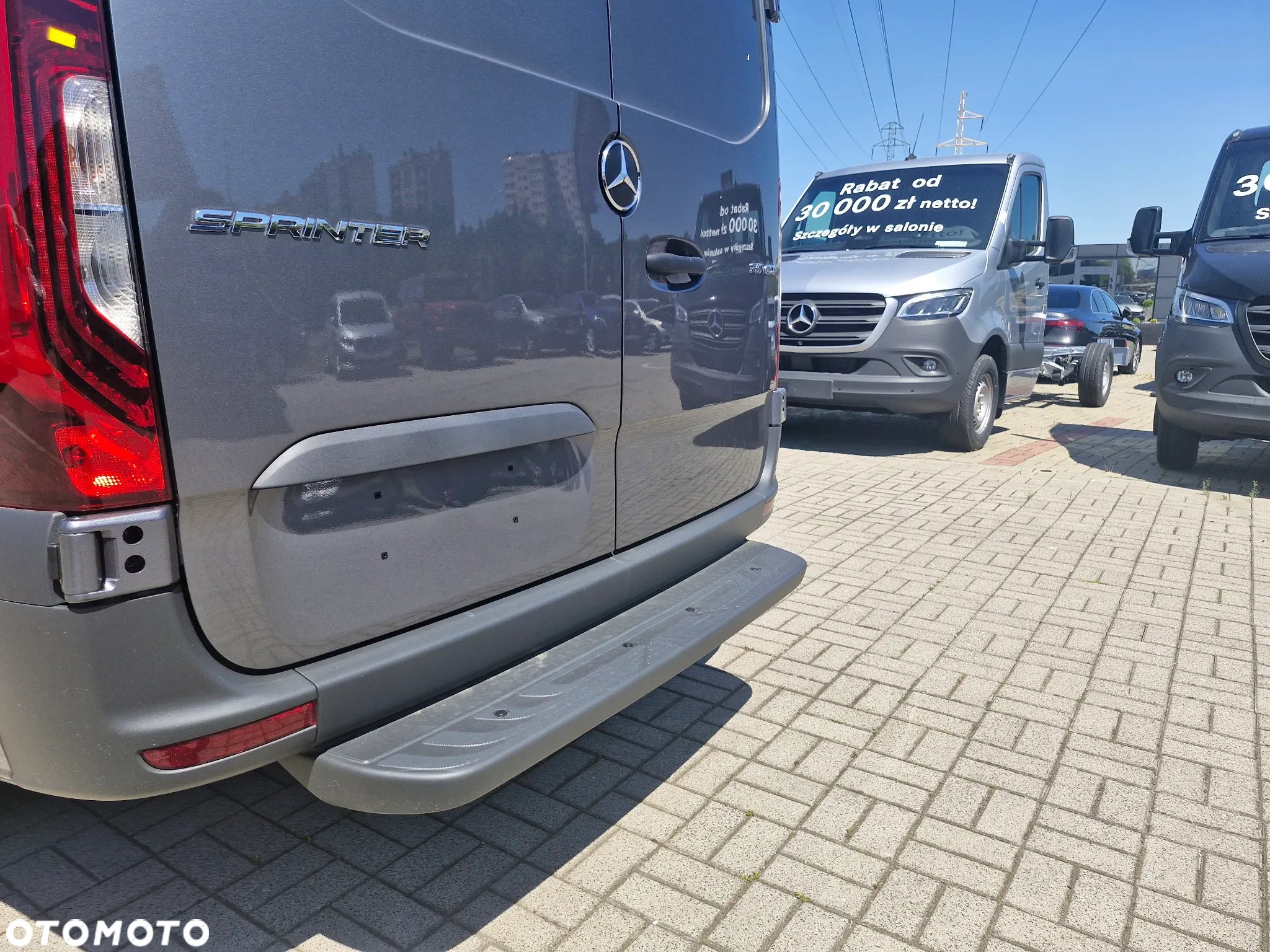 Mercedes-Benz Sprinter - 19