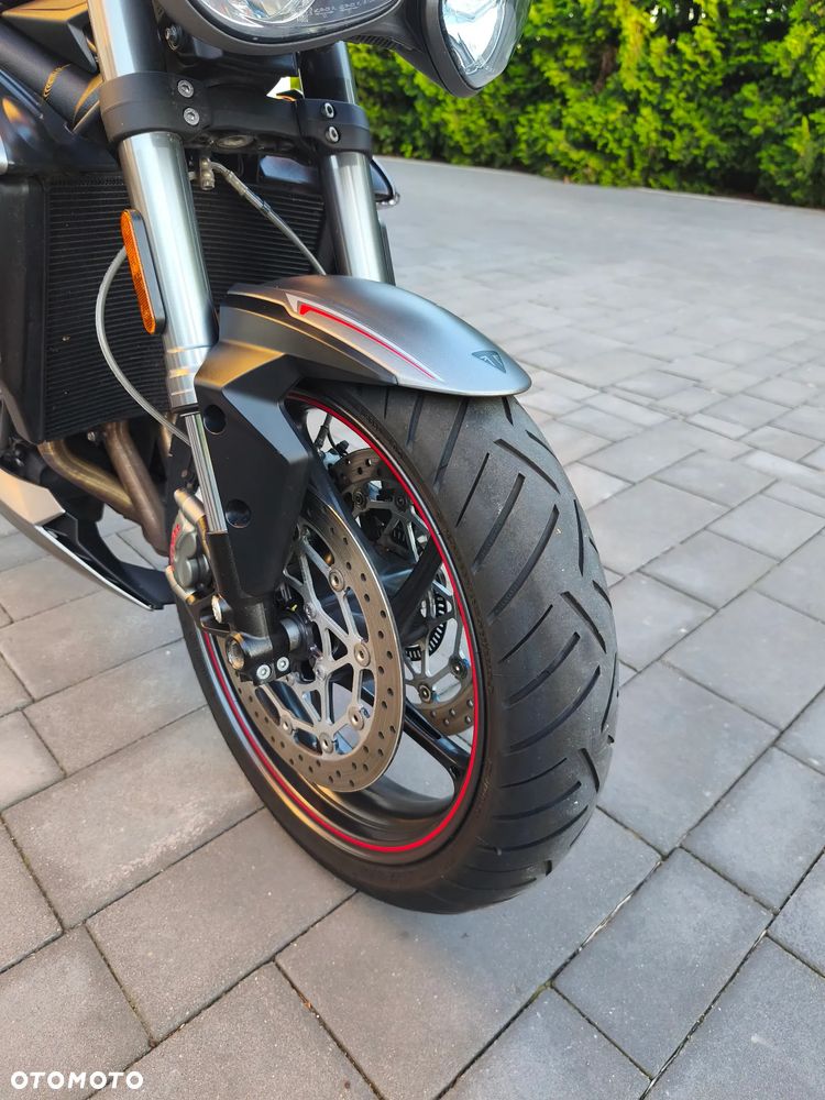 Triumph Speed Triple - 8