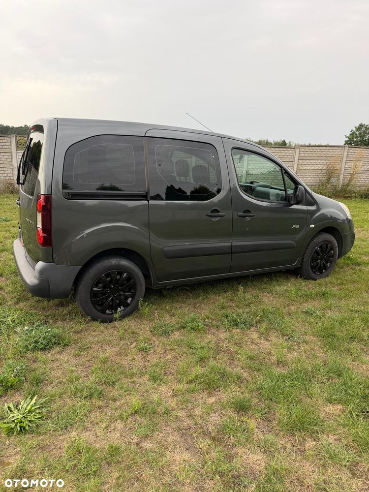 Peugeot Partner - 13
