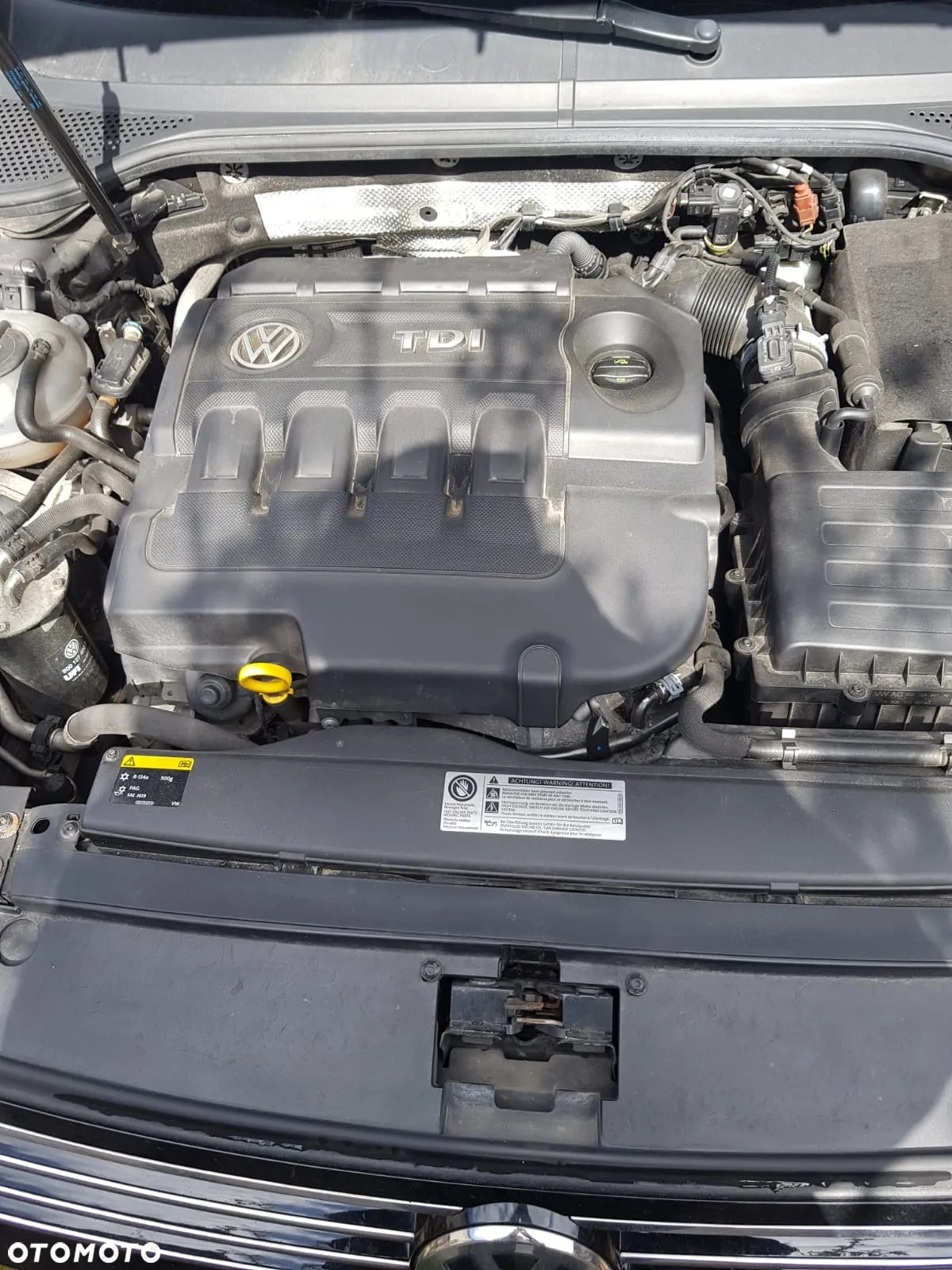 Volkswagen Passat 1.6 TDI BMT Comfortline - 12