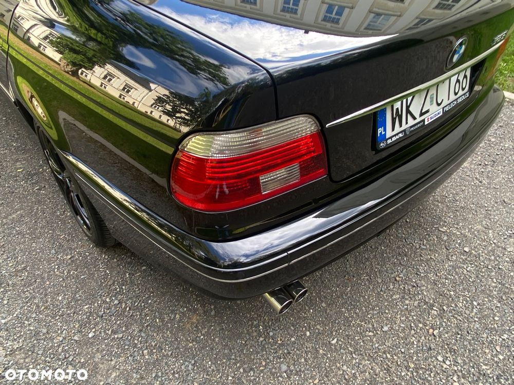 BMW Seria 5 525i - 10