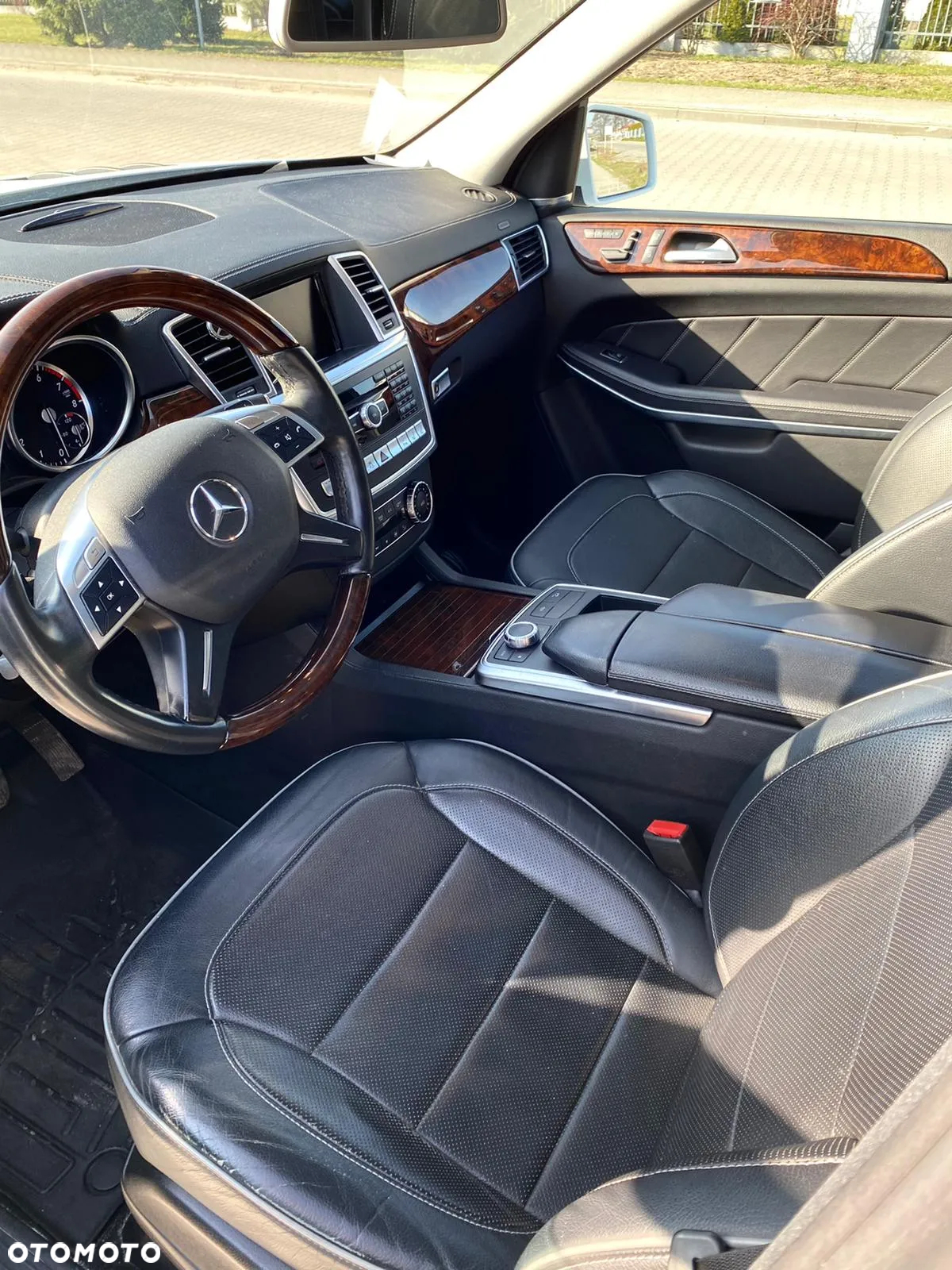 Mercedes-Benz GL - 4