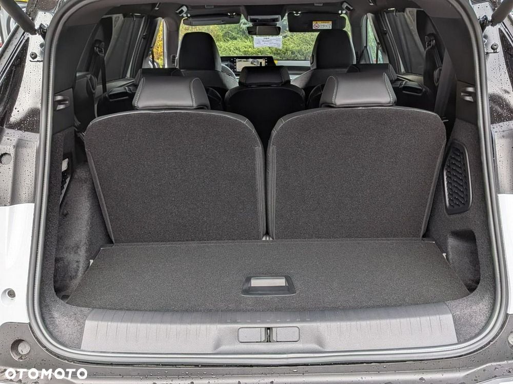 Peugeot 5008 Hybrid 145 e-DSC6 GT - 28